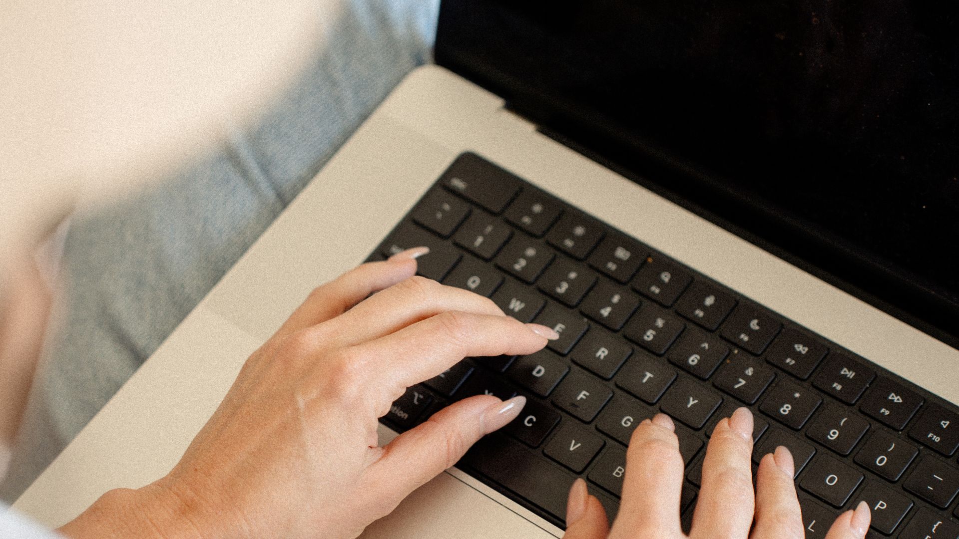 Using AI as Your Therapist: The Hidden Dangers of Telling Your Problems to Your ChatBot